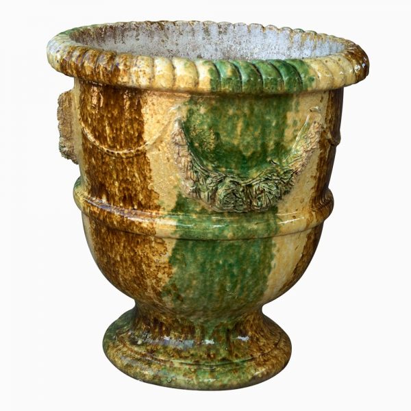 Terra cotta Languedocian Garland pot