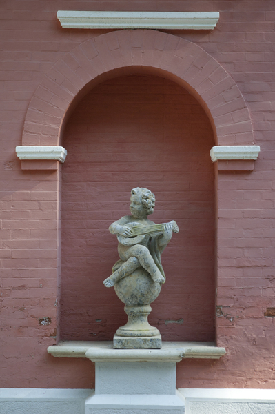 Putti Musicien